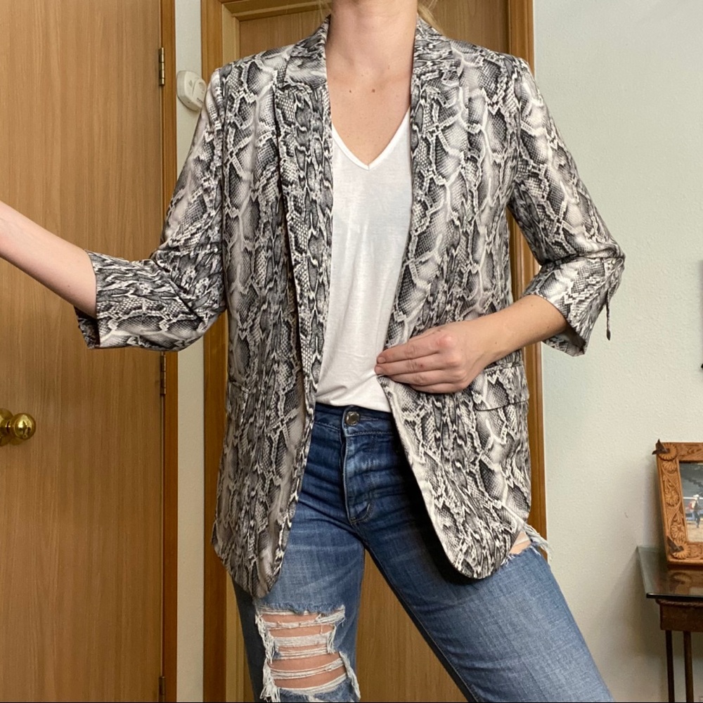Snake print blazer